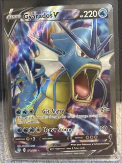 Pokemon TCG Evolving Skies Gyarados v Full Art Ultra Rare Holo Card 171/203 - Image 1
