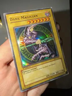 Dark Magician SDY-E005 Starter Deck Yugi 1st Ed Ultra Rare Holo. Nostalgic - Image 3