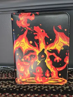 Card Binder for Pok'mon Cards Holds 400 Cards Featuring Charizard & Charmander - Image 1