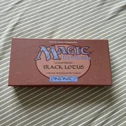 Magic The Gathering. Limited Edition, Black Lotus Pin & Lanyard. Pinfinity - Image 1