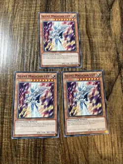 Silent Magician LV8 LDK2-ENY13 Yu-Gi-Oh! Card Light Play 1st Edition X3 - Image 1