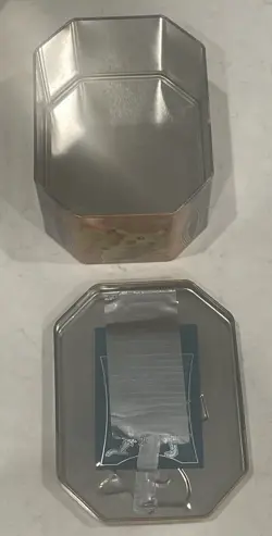 Pokemon Pikachu EX Collector Tin 2016 Battle Heart Card NOT Removed MAYBE PSA 10 - Image 3