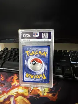 Pokemon Moltres TCG Fossil Card 27/62 Non-Holo Unlimited Rare PSA 5 - Image 2