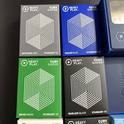 MTG Lot: 4x Ultimate Guard Deck Box, One 80 DS Heavy Box, 6 Curved Sleeves Inner - Image 2