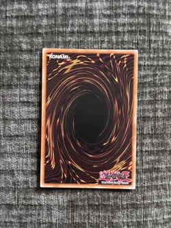 Yugioh Cyber Dragon Gold Rare PGLD-EN053 Unlimited LP - Image 2