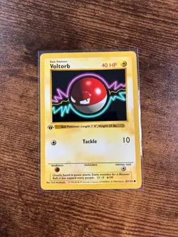 Pokemon 1st Edition Shadowless Voltorb 1999 WOTC 67/102 - Image 1