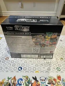 Pokemon TCG Sword & Shield Evolving Skies Elite Trainer Box - In Protective Case 820650808944 - Image 4