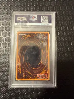 Yu-Gi-Oh Maximum Gold Blue Eyes White Dragon MGED-EN001 PSA 10 - Image 2