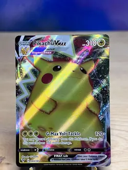 Vivid Voltage Pikachu VMAX 044/185 Full Art Ultra Rare Pokemon NM/M - Image 1