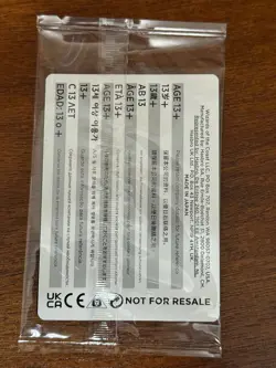 Marvel Legends Magic the Gathering Battle Damaged Spiderman exclusive card NEW! - Image 2