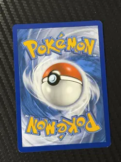 Pokemon Card Vaporeon 18/68 Hidden Fates Reverse Holo Rare NM/LP - Image 2