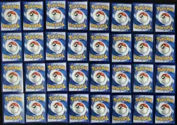 32 Lot Pikachu with 8 different Pikachu designs Pokemon TCG S.Chinese NE40 - Image 2