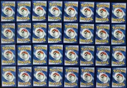 32 Lot Pikachu with 8 different Pikachu designs Pokemon TCG S.Chinese NE40 - Image 2