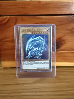 * BLUE-EYES WHITE DRAGON * 1ST EDITION HOLOGRAPHIC (ORIGINAL ART) YUGIOH! - Image 1