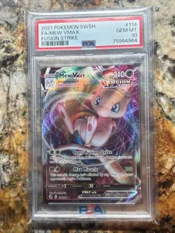 2021 POKEMON SWORD & SHIELD FUSION STRIKE #114 FULL ART/MEW VMAX PSA 10 GEM MINT - Image 1