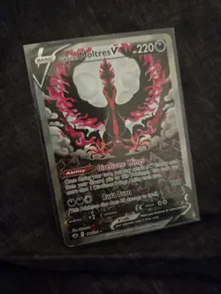 Galarian Moltres V 177/198 Chilling Reign Alternate Art Rare Pokemon Card NM - Image 3