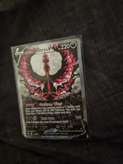Galarian Moltres V 177/198 Chilling Reign Alternate Art Rare Pokemon Card NM - Image 4