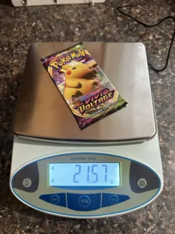 🔥Heavy 21.57 🔥 Pokemon Vivid Voltage Booster Pack Sealed - Image 1