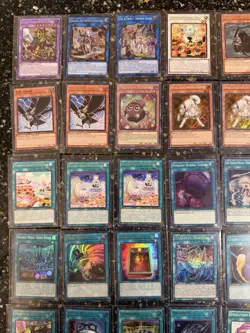 Yu-Gi-Oh 300+ Card Lot Modern Sets 2016-2025 - Image 3