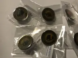 Pokemon Complete SET OF 8/BADGES League Still Sealed Vintage Rare 2004/2005 - Image 2