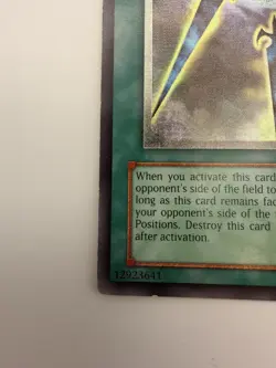 Yugioh! TCG Swords of Concealing Light FET-EN042 Ultimate Rare Unlimited (LP) - Image 2