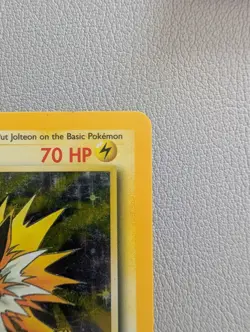 Pokemon Jolteon Jungle Holo Rare 4/64 1999 Stage 1 70 HP Card - Image 5