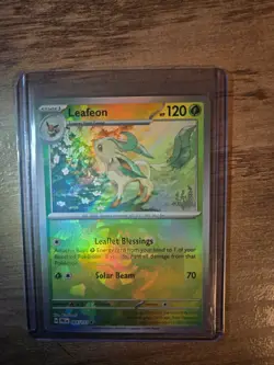 Leafeon #005/131 Master Ball Pokemon Scarlet & Violet Prismatic Evolutions NM - Image 1