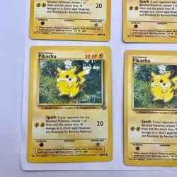 9 Pikachu 60/64 Jungle Set Unlimited Edition Common Pokemon Card 1999 WOTC LP/NM - Image 2