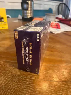 One Piece TCG OP-10 Royal Blood SEALED Booster Box English - Image 4