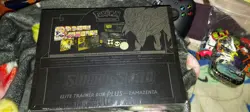 Pokemon TCG Sword & Shield Elite Trainer Box Plus Zamazenta Card Game - POK82743 820650807435 - Image 4