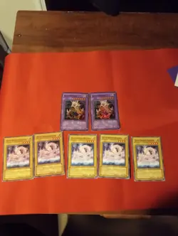 x2. Yugioh King Dragun FET-EN036 Super (LP) & x5 Divine Dragon Ragnarok Commons - Image 1