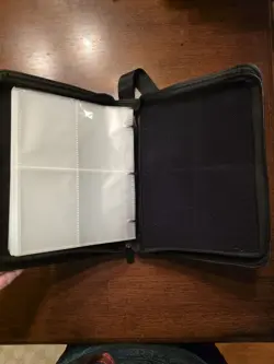Pokemon Mewto 4 Pocket Card Binder Holds 400 NEW - Image 4