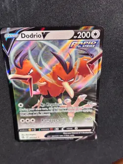 Dodrio V 201/264 Fusion Strike NM Ultra Rare Pokemon Card - Image 5