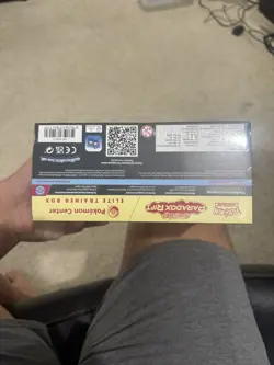 Pokemon Center ETB Paradox Rift SET, Roaring Moon & Iron Valiant W/ Playmat - Image 2