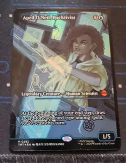 April O'Neil, Hacktivist (0282) (Showcase) Teenage Mutant Ninja Turtles Foil - Image 1