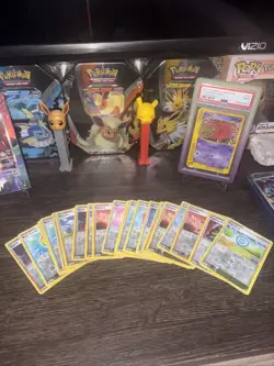 Pokemon Go Reverse Holo LOT OF 119! 47 Common, 30 Uncommon, 22 Rare, 20 Trainer - Image 2