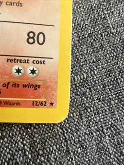 1999 Pokemon TCG Moltres 12/62 Fossil Holo Rare - Image 4