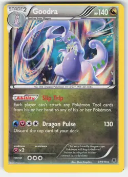 Goodra 77/119 Holo Rare Phantom Forces Pokemon MP (miscut) - Image 1