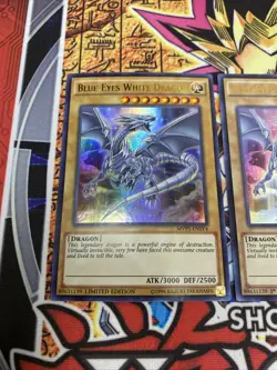 Yugioh - Blue-Eyes White Dragon MVP1-ENSV4 Limited Edition ULTRA NM X3 - PLAYSET - Image 2