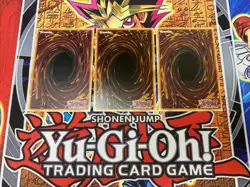 Yugioh - Blue-Eyes White Dragon MVP1-ENSV4 Limited Edition ULTRA NM X3 - PLAYSET - Image 5