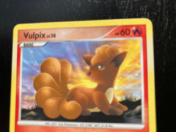 Pokemon D&P Mysterious Treasures Rev-Holo Ninetales Lv.37 32/123 & Vulpix EX/LP - Image 3
