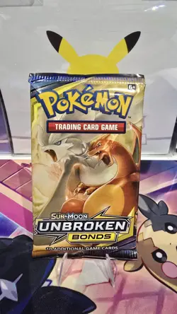 Pokemon Unbroken Bonds Booster Pack - Charizard Artwork Sun & Moon New & Sealed - Image 1