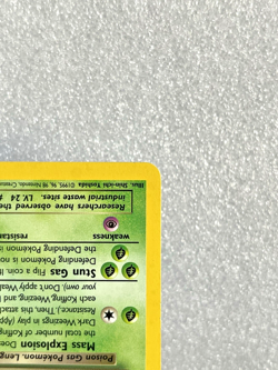 Dark Weezing 14/82 Team Rocket Pokemon Card Holo Rare Vintage WOTC (2000) LP - Image 4
