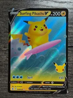 POKEMON FULL ART SURFING PIKACHU V 008/025 ULTRA RARE + NEW ARCEUS SLEEVE LP-NM - Image 1