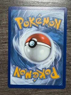 POKEMON FULL ART SURFING PIKACHU V 008/025 ULTRA RARE + NEW ARCEUS SLEEVE LP-NM - Image 4
