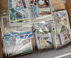One Piece tcg Card Game 50 Card Collection Mixed Lot w/ 5 FOILS Included - Image 3