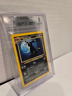 Umbreon Holo 13/75 Neo Discovery Unlimited 2001 Vintage Pokemon Card BGS 8 NM-MT - Image 3