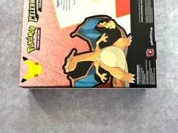 Pokemon Celebrations 25th Anniversary Lance’s Charizard V Collection Box Sealed - Image 4