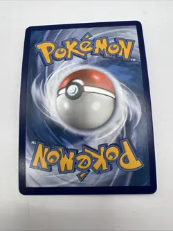 The Pokemon Company Pikachu V Full Art Holo Ultra Rare 170/185 Vivid Voltage - Image 2