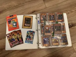 Konami Yu-Gi-Oh! TCG Binder Collection w/ Dark Magician, Blue-Eyes, Booster Pack - Image 1